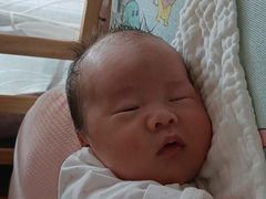-爱的果实月嫂育婴师(世纪东方店)