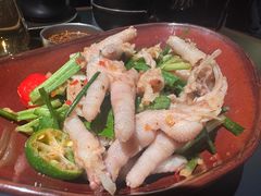 舀鸡爪-Ameigo梅果·云贵川bistro(长宁来福士店)