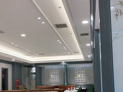 -峨嵋小镇(远洋城店)