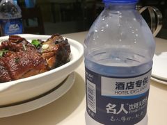 -老码头黑皮肘子锅包肉(赣水路店)
