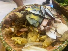 -草墩罗非鱼庄•野生菌•腊排骨(七星街上段店)