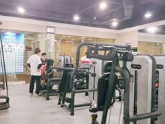-贝菲特游泳健身(徐泾店)