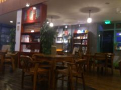 -腾爱熊猫咖啡生活馆(老东门店)