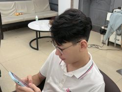 -藤野造型·烫发染发