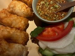 -大头虾越式风味餐厅(光明广场店)