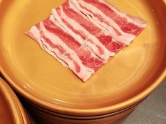 -牛YO寿喜烧·铁板烧和牛火锅自助(市府恒隆店)