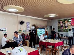-铭记嘎洒生态鳝鱼(迎春街店)