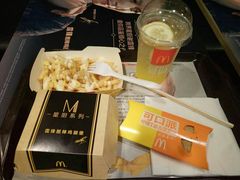 -麦当劳(国际社区店)