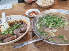 -杨三孃跷脚牛肉(美洲花园店)