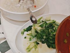 -沪华海鲜大酒楼(南汇店)