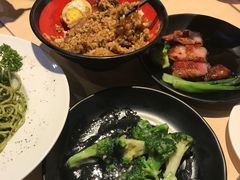 -来龙里 精致 东南亚餐室(万象城店)