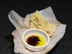 餐前面包-乐意坊Alla Torre意大利手工披萨(陆家嘴旗舰店)