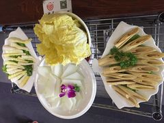 -重庆德庄火锅(体育中心店)