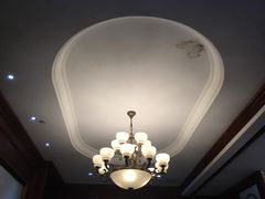 -山明水秀大饭店