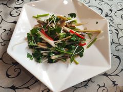 凉拌鳗鱼干-一江春水·杭帮臻宴
