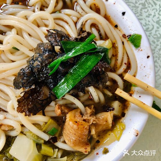 甲秀楼缘餐馆(西直门店)