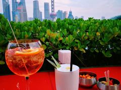 -池畔酒吧 WET Bar