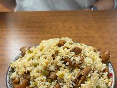-老头爱马仕酸豇豆炒饭(丰富路店)