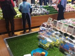 -雨露空间(嘉兴翰林店)