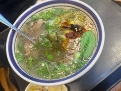 -云阿蛮云南生烫牛肉米线(奉贤路店)