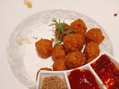 干炸丸子-北平盛世·新京菜·北京烤鸭(劲松·双井店)