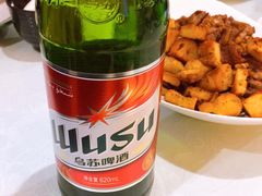 乌苏啤酒-汗腾格里·风味餐厅(新疆驻京办店)