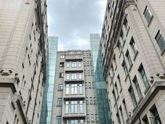 -潮一不贰·法式甜品·生日蛋糕·西式简餐(外滩店)