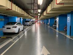 -上海来福士广场-停车场