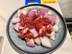 -山野的朋友露营炭火烤肉