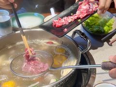 -四点金粥底火锅(沂州里店)