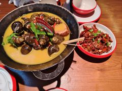 -老闵田螺馆·南昌市井菜·特色小吃(总店)