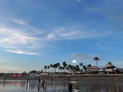 -FINNS Beach Club