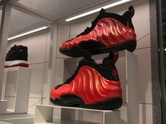 -NIKE品牌体验店(南京东路店)