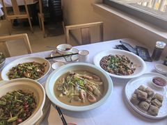 -小厨师·二十年沈家门小海鲜(百井坊巷店)