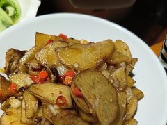 -琥珀老六龙虾(四里河店)