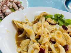 -崴海渔村(虹梅路店)