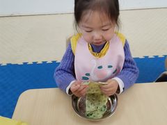-好奇星国际托育(金地自在城校区)
