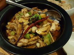 -云海肴·汽锅鸡·云南菜(天山百盛优客店)