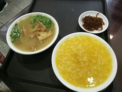-护国寺小吃店(红莲南路店)
