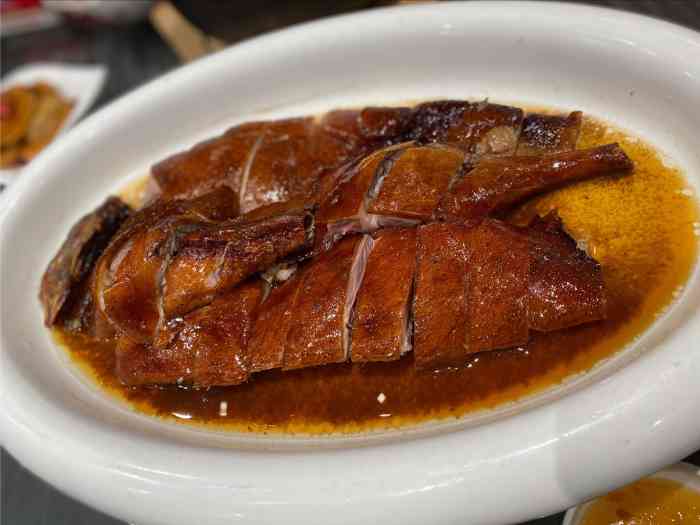 四海一品-"优点是食物出品很好,味道很不错.酒家有两.