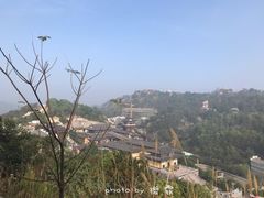 -龙泉岩寺庙群