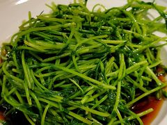 葱油豆苗豆苗-老头儿油爆虾·知味杭州(爱琴海购物中心)