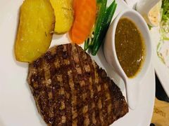 -斗牛士牛排餐厅(嘉里汇店)