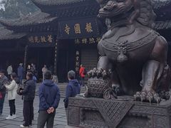 -峨眉山报国寺