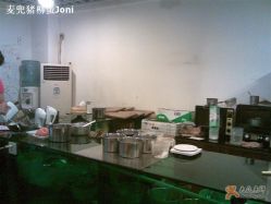 工作坊比较挤迫-明匠曲蛋糕西点屋(穗花新村店)