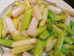 芦笋炒藕带-上名堂·鱼头好吃(体育场路店)