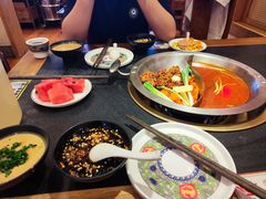 -沸炉重庆老火锅(军事博物馆店)