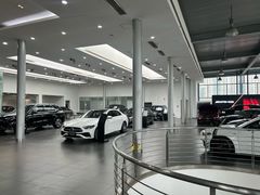 -杭州中升之星奔驰4S店(滨江店)