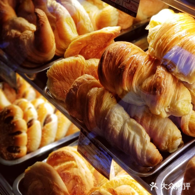 儿时蛋糕初体验是思味特给予的❗