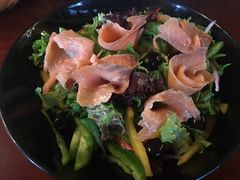 三文鱼沙拉-蓝枪鱼西餐厅(锦华店)